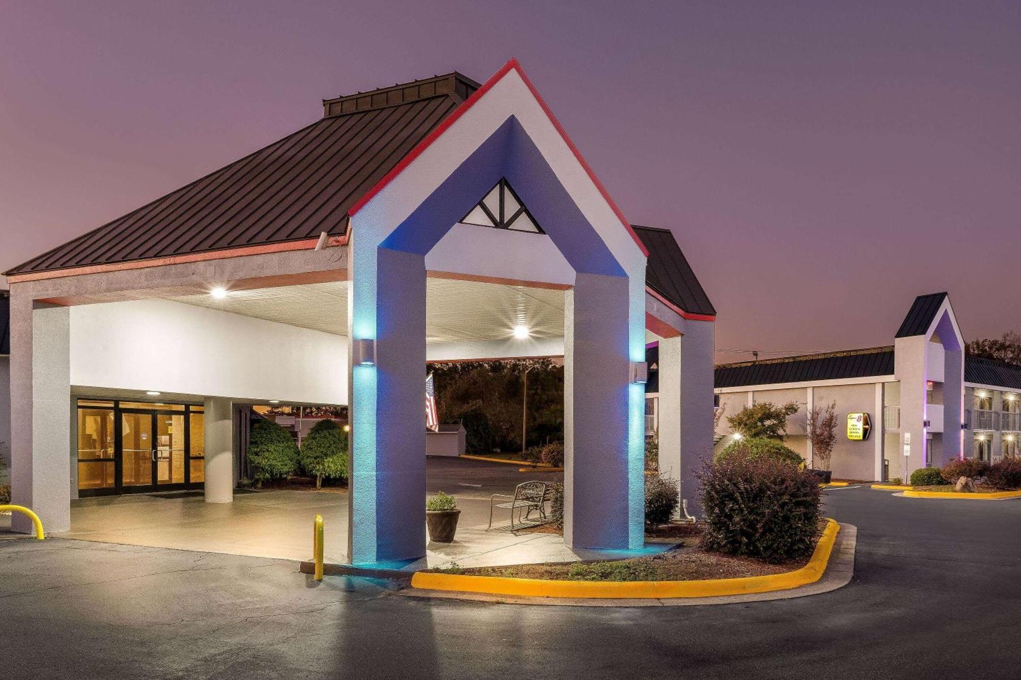Super 8 By Wyndham Garysburg/roanoke Rapids